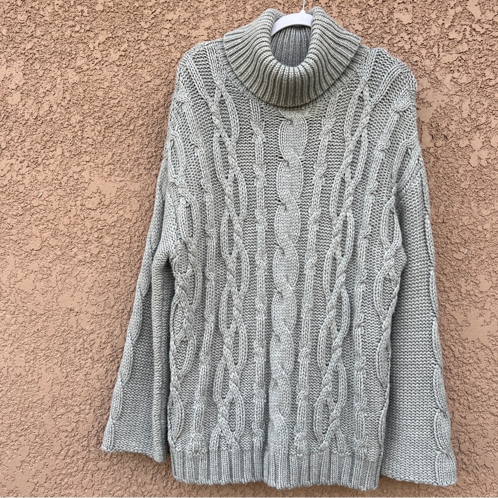 $370 Marina Moscone‎ x RTR Design Collective Oversized Turtleneck Pullover Knit